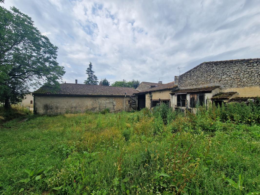 Maison Saint Sulpice De Pommiers 5 pièce(s) 147 m2