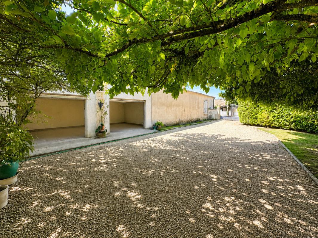 170m2 en pierre avec belle parcelle