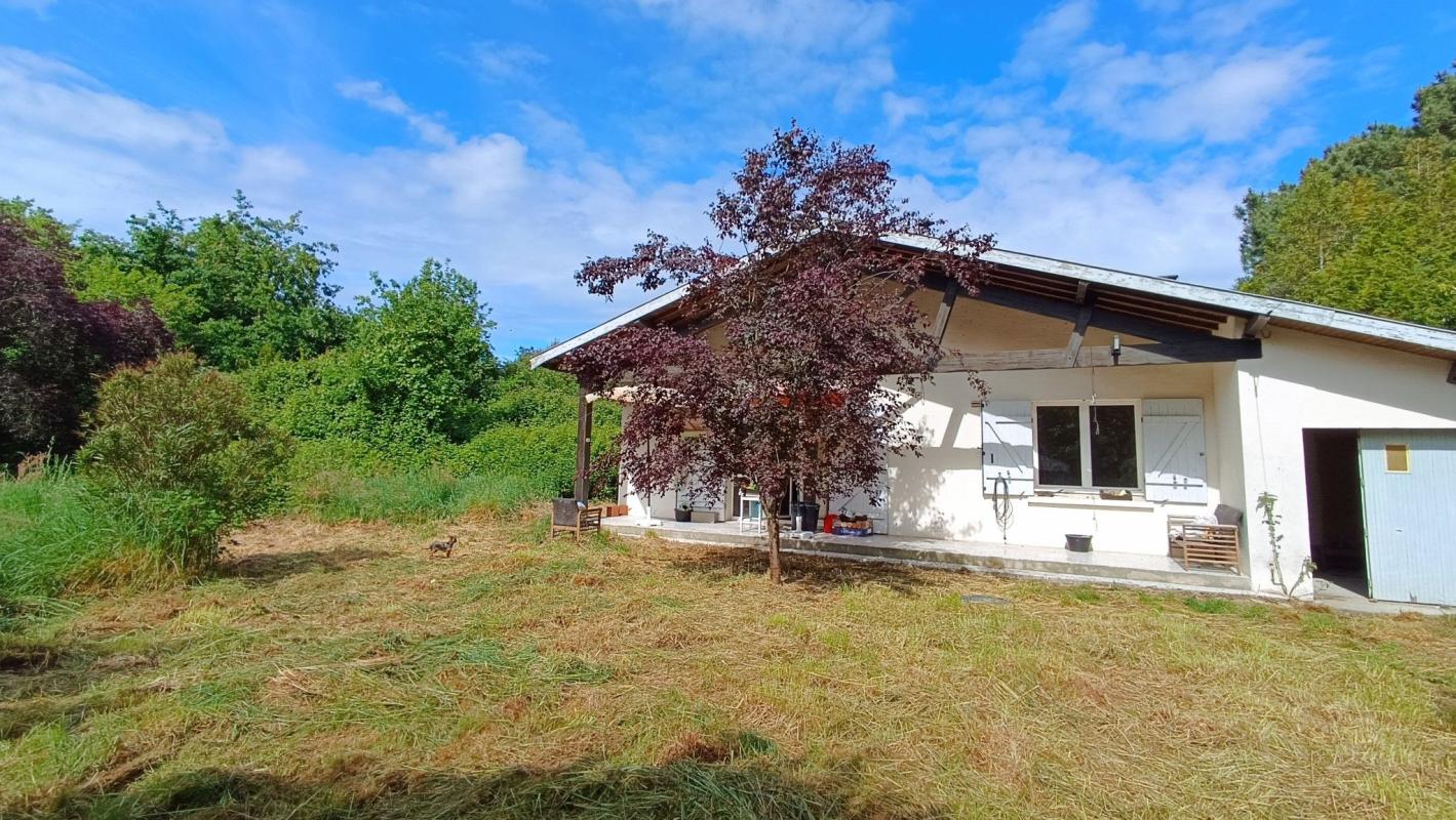 Maison à rénover située à SAINT VIVIEN DE MEDOC