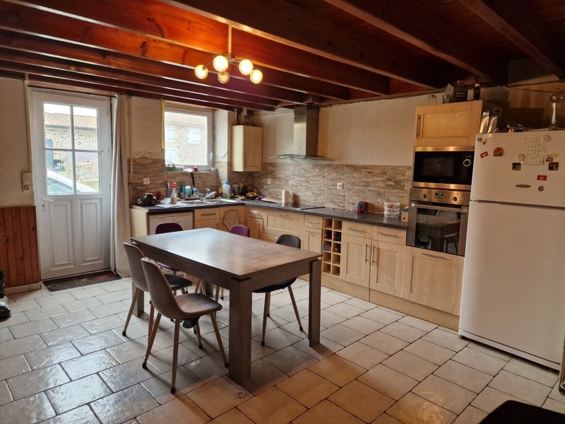 Dpt Vendée (85), à vendre  maison P7 de 168,5 m² - Terrain de 1366,00 m²