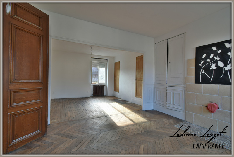 Dpt Aisne (02), à vendre NEUILLY SAINT FRONT maison P6- 137m2- 4 chambres- sous-sol- dépendances-Terrain 460m2