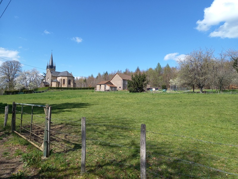 Dpt Saône et Loire (71), à vendre AUTUN terrain contructible