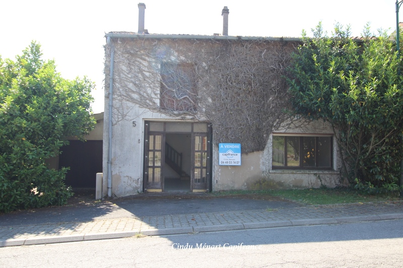 Dpt Moselle (57), à vendre HEMILLY maison P6 de 165 m² - Terrain de 1 288,00 m²
