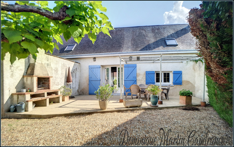 Dpt Sarthe (72), à vendre LA CHARTRE SUR LE LOIR maison P4 de 127 m² - Terrain de 1 866,00 m² -garage-terrasse-cour-jardin