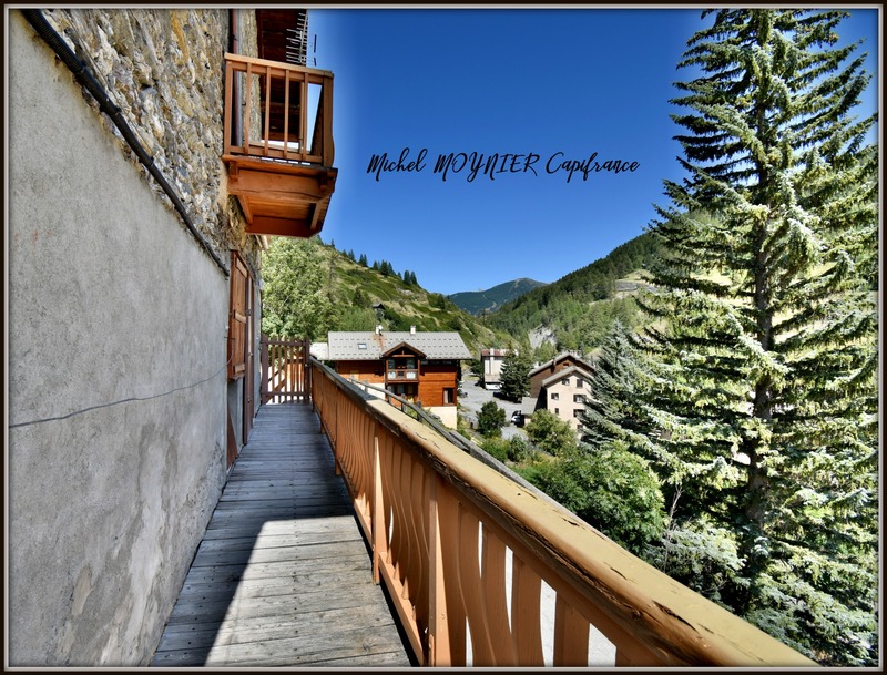 Dpt Hautes Alpes (05), à vendre AIGUILLES maison P3