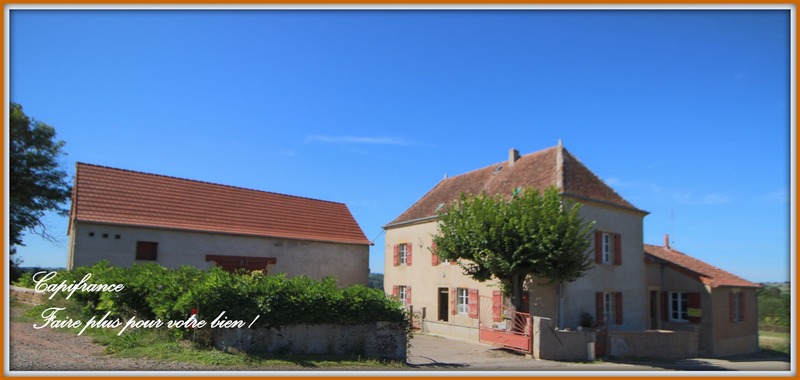 Dpt Saône et Loire (71), à vendre proche de LA CLAYETTE Maison 188 m², 9 pièces, 6 chambres, terrain 2285 m²