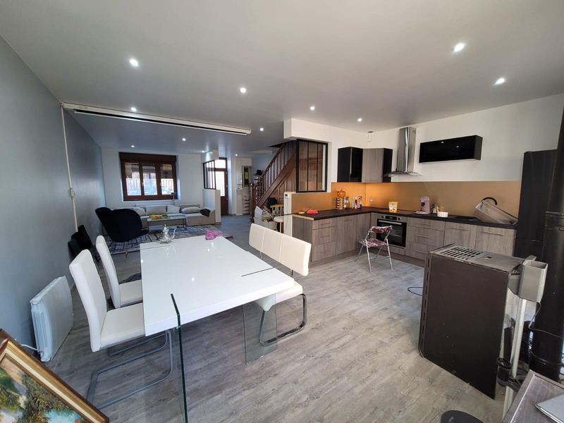 Dpt Saône et Loire (71), à vendre MONTCEAU LES MINES maison P6 de 160 m²