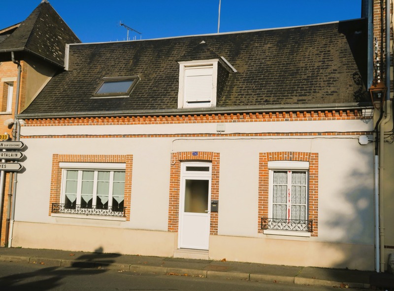 Dpt Loir et Cher (41), à vendre DROUE maison de ville P5 de 143,73 m² - Terrain de 156,00 m²