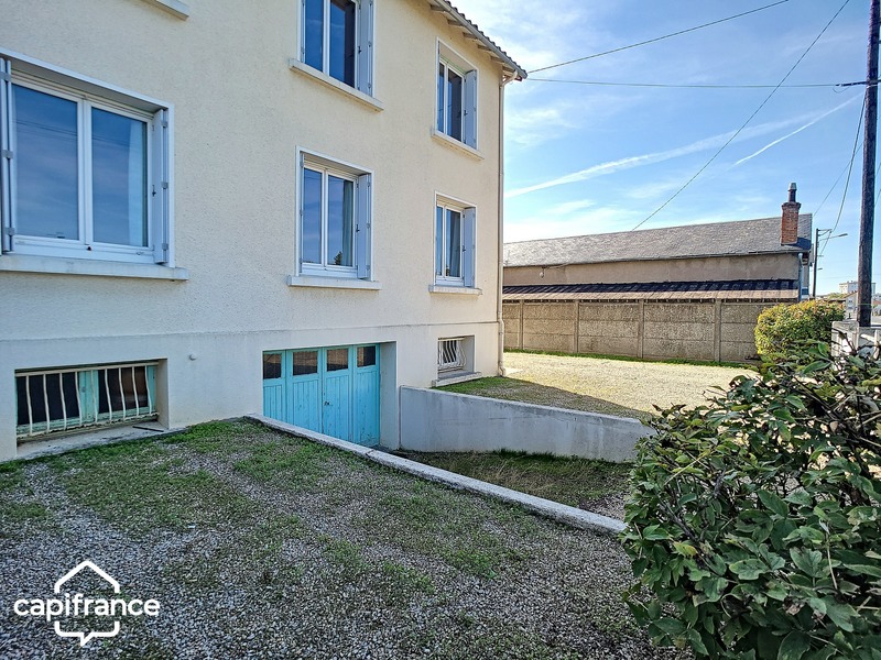 Dpt Deux Sèvres (79), à vendre THOUARS maison P6 de 103 m² - Terrain de 539 m²