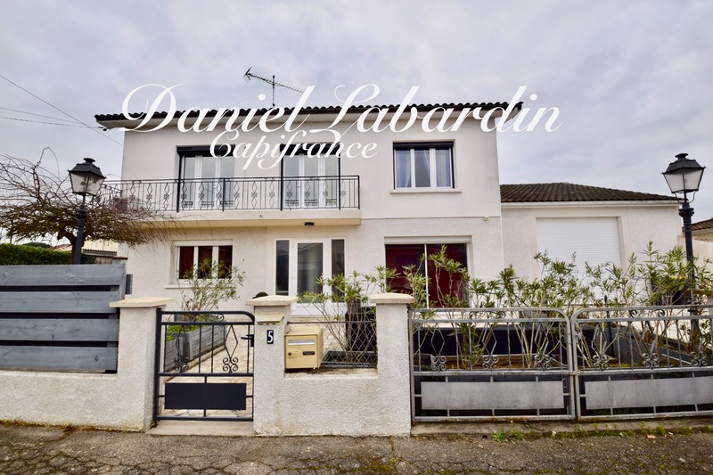 Dpt Lot et Garonne (47), à vendre SAINTE BAZEILLE maison P6 de 159 m² - Terrain de 505,00 m²