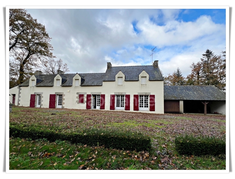 Dpt Morbihan (56), à vendre SAINT GERAND CROIXANVEC maison P6 de 156 m² - Terrain de 3500 m2