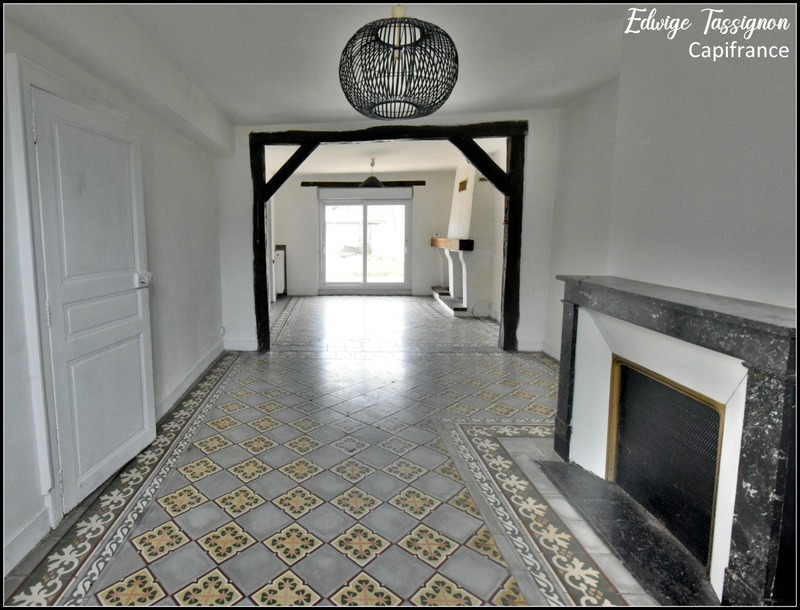 Dpt Yonne (89), à vendre VILLENEUVE L'ARCHEVEQUE maison P4 de 110 m² - Terrain de 240,00 m²