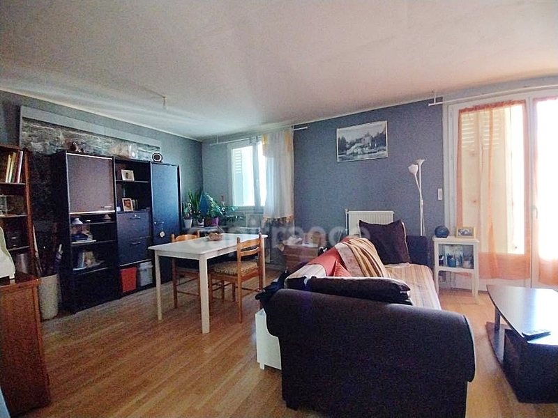 Dpt Loire (42), à vendre SAINT ETIENNE appartement f2 de 52 m²  + balcon