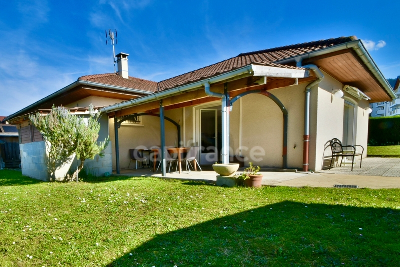 Dpt Haute Savoie (74), à vendre BONS EN CHABLAIS maison P5 de 107 m² - Terrain de 814,00 m² - 