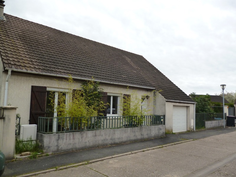 Dpt Seine et Marne (77), à vendre proche de MORMANT pavillon  P6 de 120 m² environ  5 chambres sur 400 m² de terrain