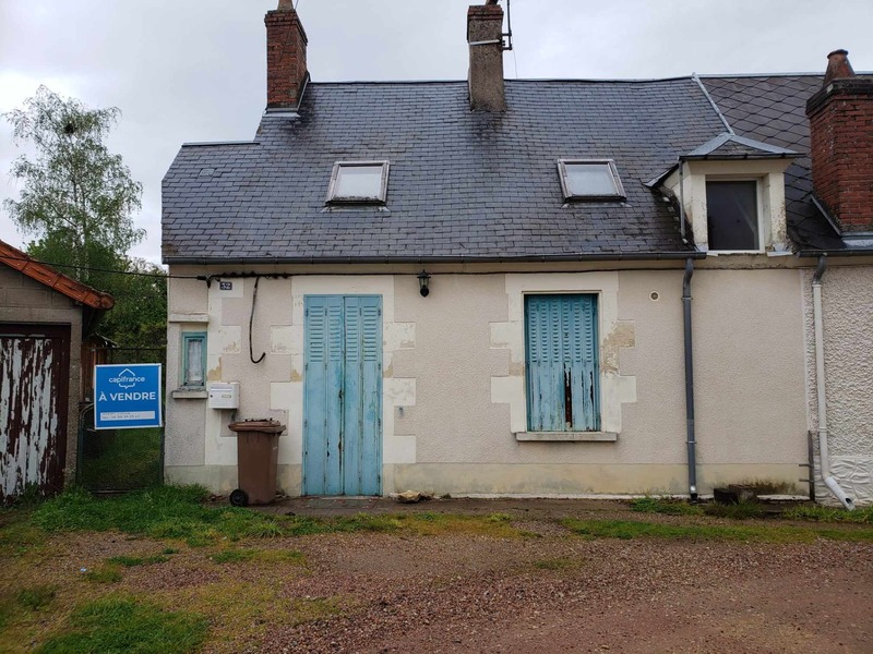 Dpt Nièvre (58), à vendre GUERIGNY maison P3  - Terrain de 620