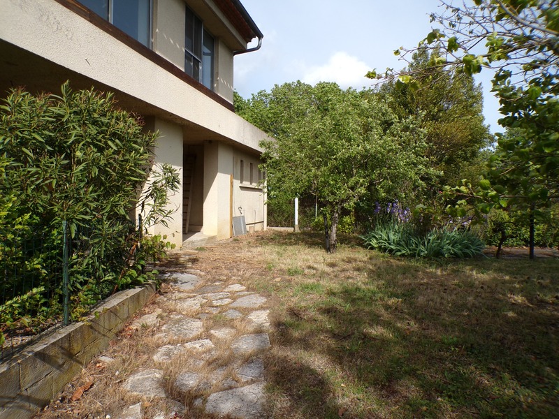 Dpt Aude (11), à vendre PEZENS maison P11 de 150 m² - Terrain de 900,00 m²
