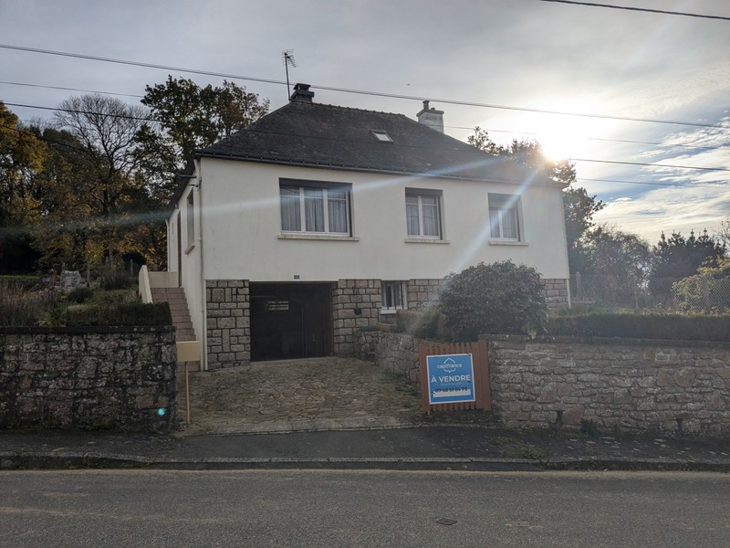 Image d'un guemene sur scorff jolie maison de 5 pieces en rez de chausse sureleve de 68m² parcelle de 826m² eviron à 126500€ à séglien (56160)