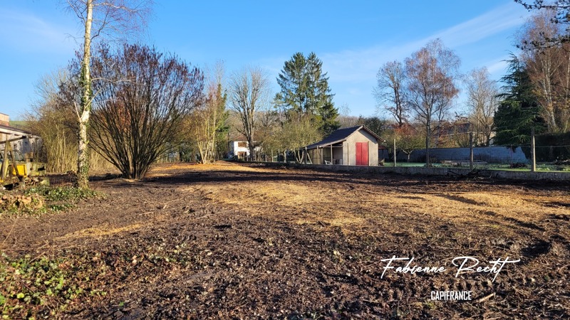 Image d'un terrain constructible - 2092 m² à 199000€ à courcelles-chaussy (57530)
