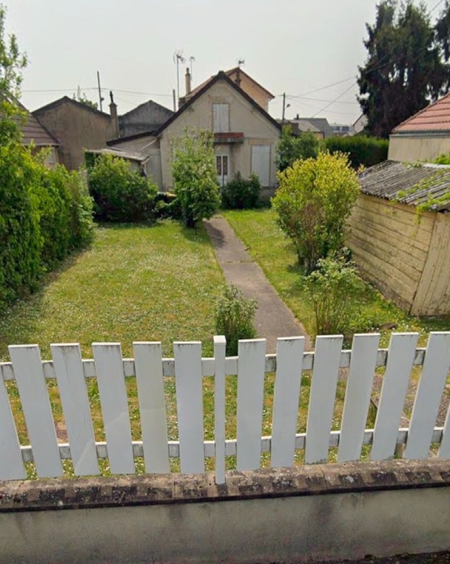 Image d'un terrain à vendre  le plessis bouchard (95) à 250000€ à le plessis-bouchard (95130)
