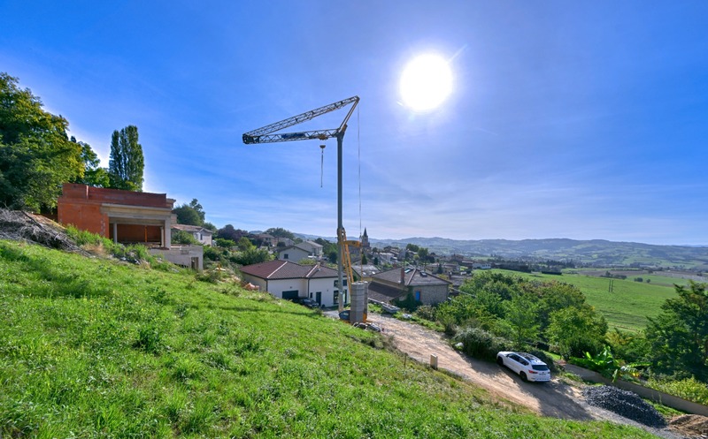 Image d'un terrain constructible, calme, bien exposé et idéal pour votre projet ! à 82000€ à pomeys (69590)