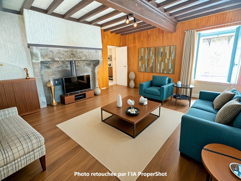 Image d'un au coeur d'un village médiéval, charmante propriété en pierre avec une grande capacité de rénovation à 232000€ à riverie (69440)