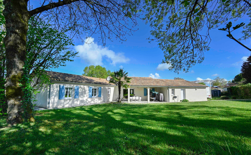 Image d'un maison viager à vendre occupé 7 pièces loulay (17) à 49000€ à loulay (17330)