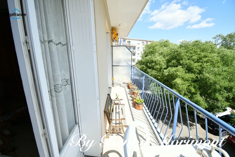 Image d'un appartement à vendre 4 pièces de 73 m² draguignan (83) à 140000€ à draguignan (83300)