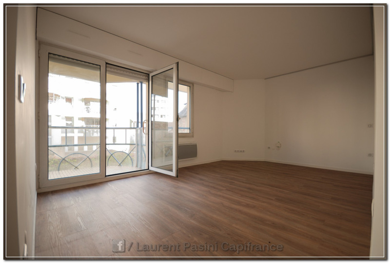 Dpt Pyrénées Atlantiques (64), à vendre PAU appartement T2 Résidence Senior