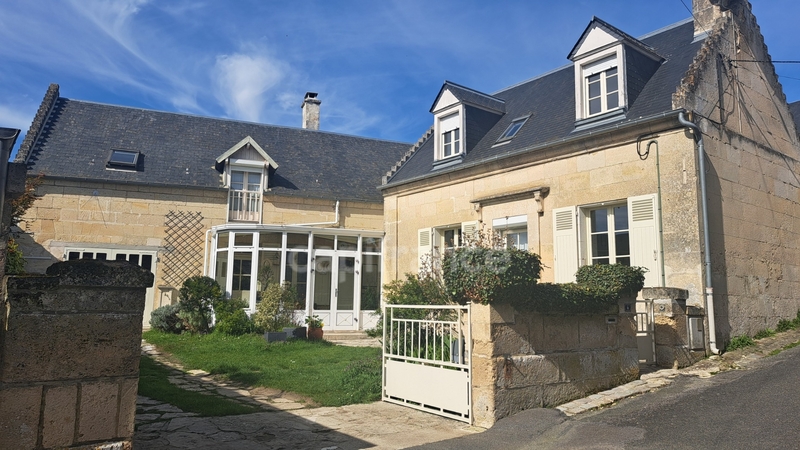 Maison à vendre 8 pièces proche de SOISSONS (02)