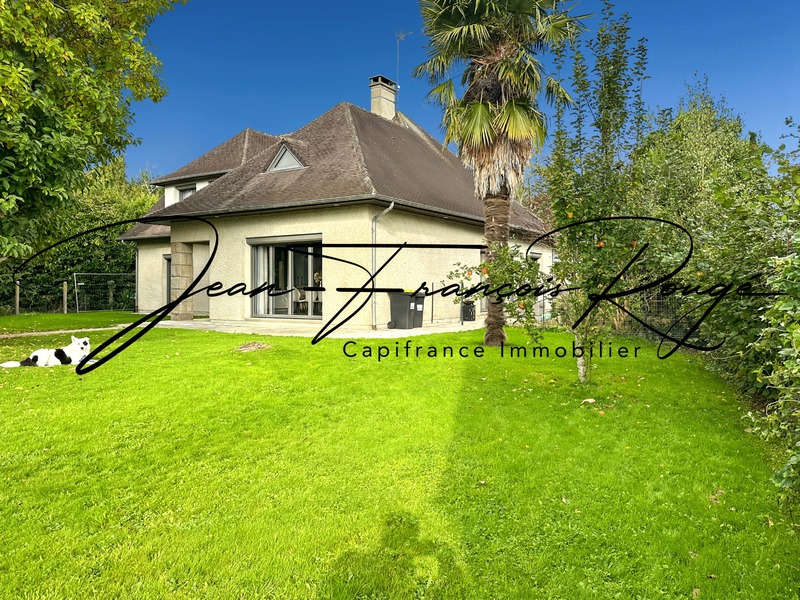 AGNEAUX, superbe maison de 210 m² avec vie de plain-pied, piscine et spa