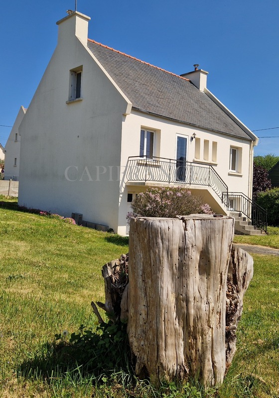 Maison à vendre PLOUMAGOAR (22)