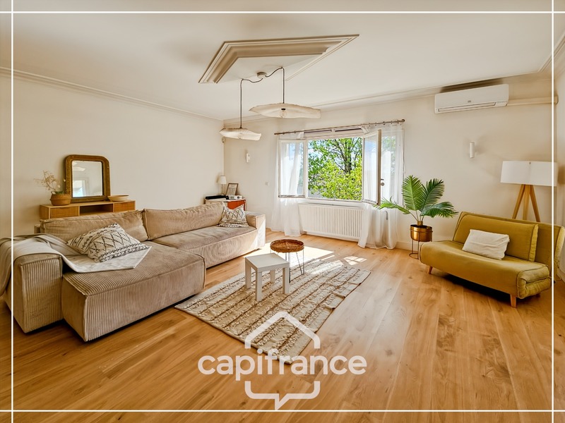 Maison 200m² au coeur de Castelculier avec terrasse couverte, 4 chambres, garage