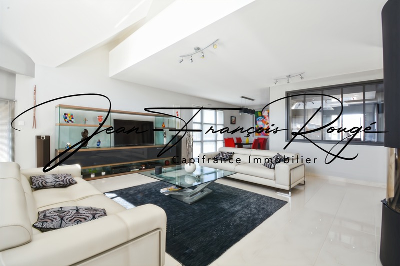 Agneaux, magnifique maison d'architecte de 168 m² avec des prestations de qualité !!!