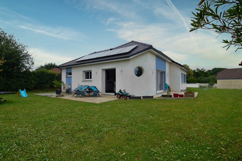 Maison récente 4 pièces Lourenties (64) avec 3 CH. Au calme