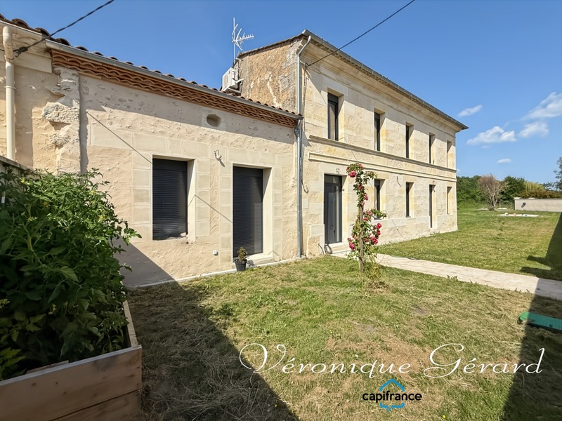 Propriété Equestre avec maison en Pierre de 250 M² avec carrière de 60X40
