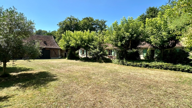 Maison à vendre 13 pièces proche de BERGERAC (24)