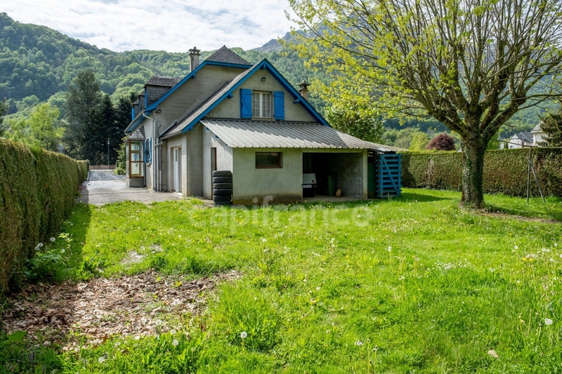Maison à vendre 8 pièces proche de ARGELES GAZOST (65)