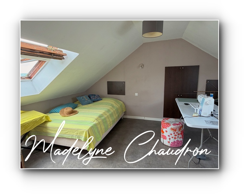 BOURAY-SUR-JUINE – Maison familiale rénovée de 123 m² habitables – 170 m² utiles – 4 chambres – Vie de plain-pied – DPE C