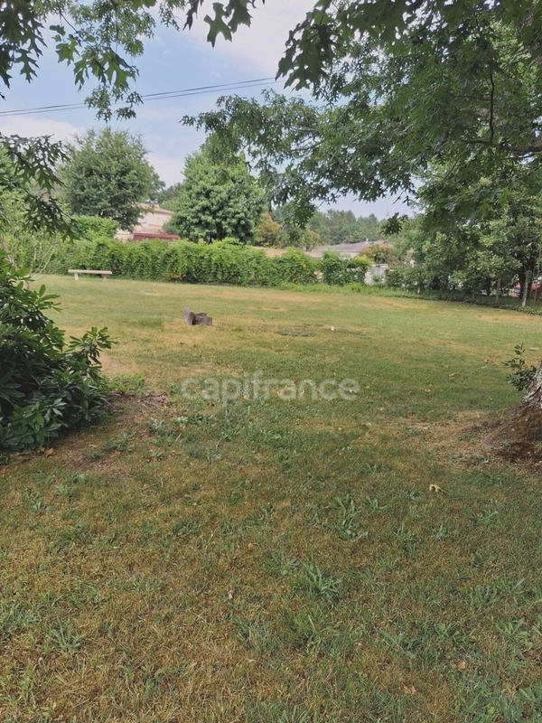 RARE SUR SAINT-AUBIN-DE-MÉDOC – A VENDRE TERRAIN CONSTRUCTIBLE DE 622 m²