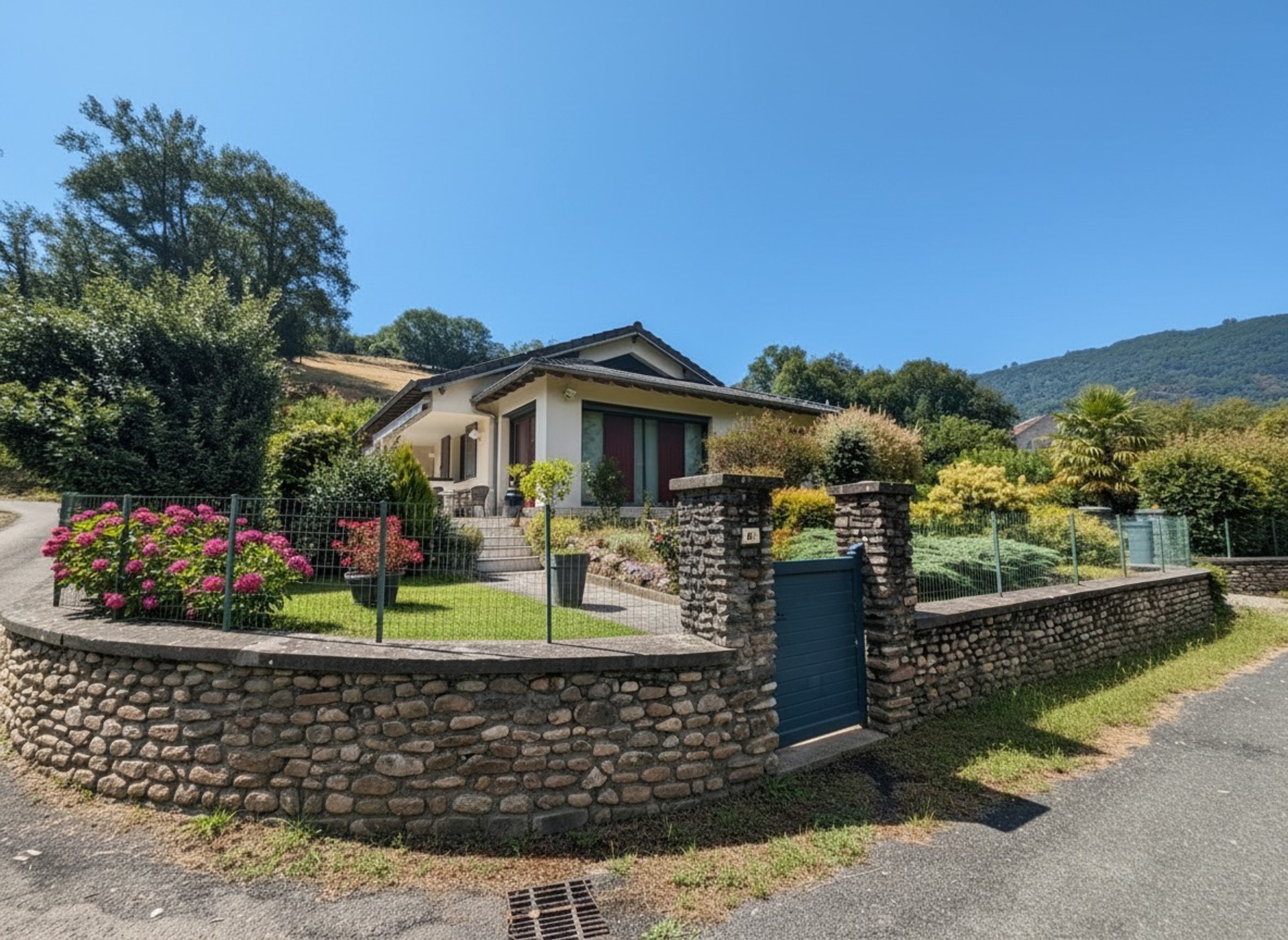 Maison au bord du lot - Accès rivière
