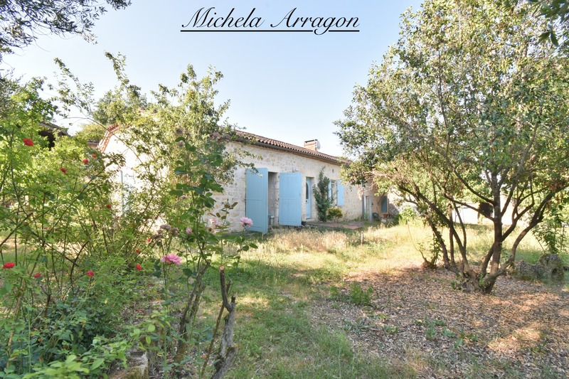 Maison en pierre de caractère avec dépendances et grange – Saint-Antoine-de-Ficalba (47)