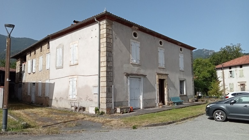 Maison à vendre 11 pièces ARBAS (31)