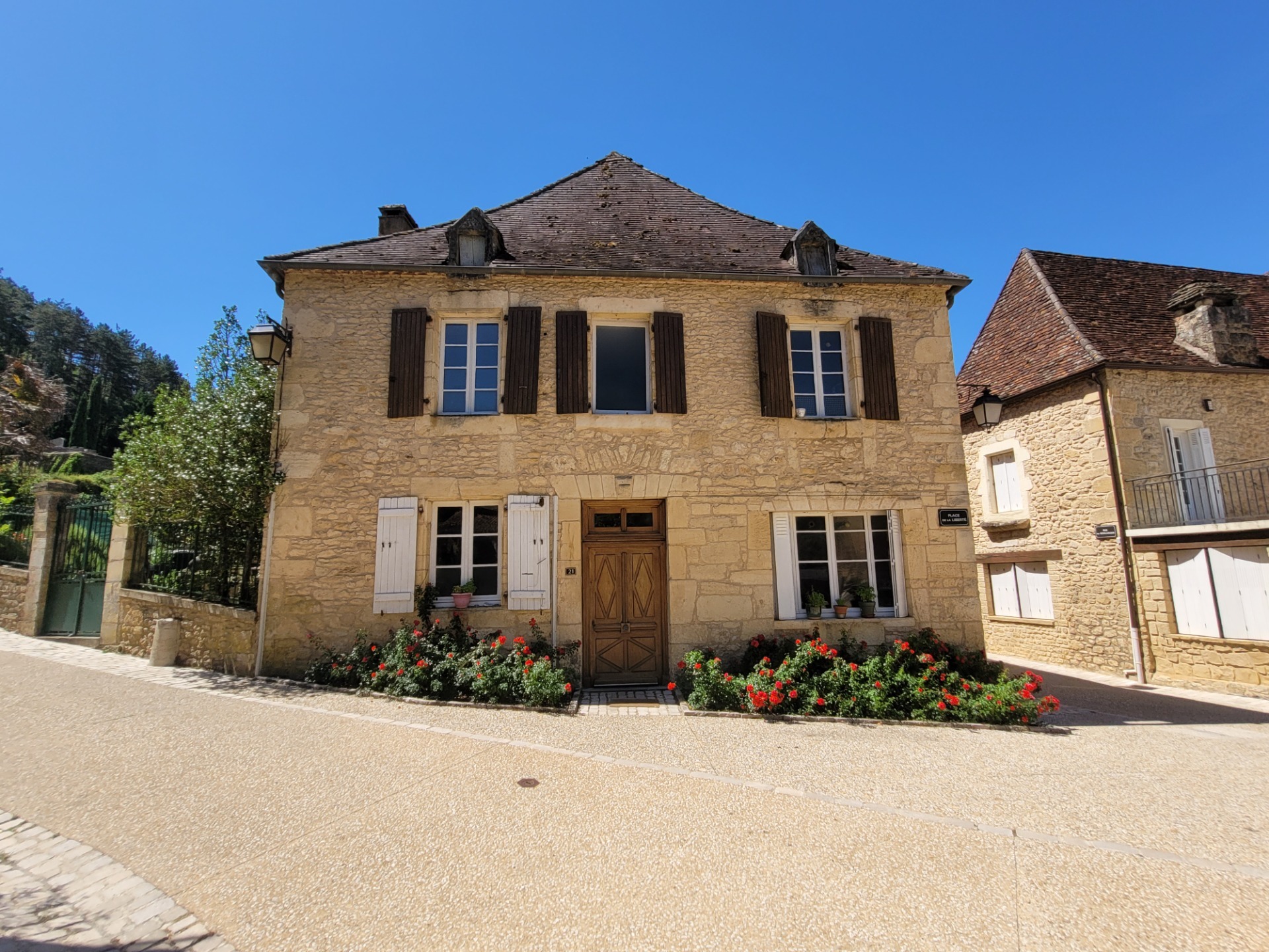 Maison à vendre 8 pièces CAMPAGNE (24)