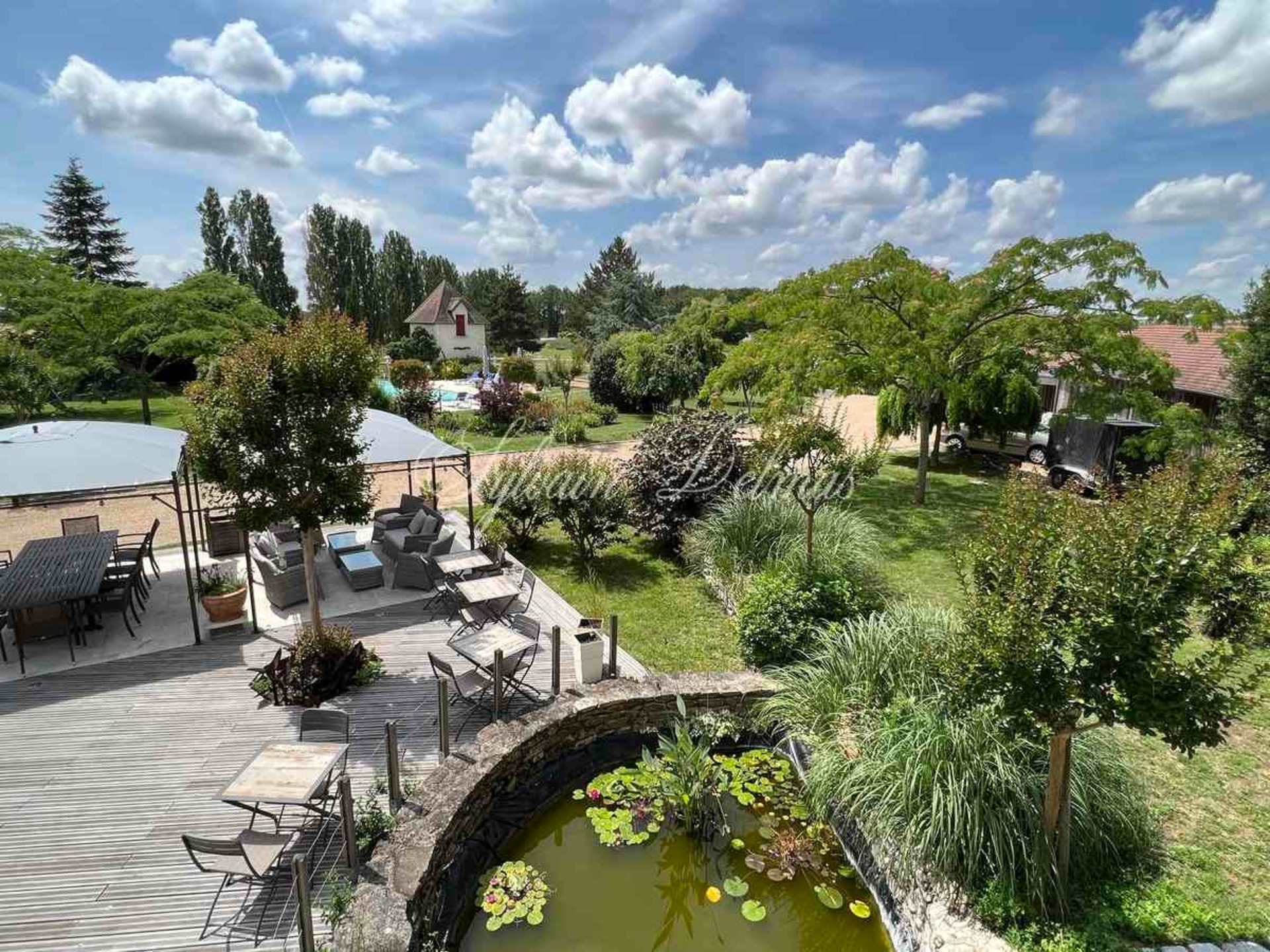 Propriete à vendre 45 pièces proche de TOURS (37)