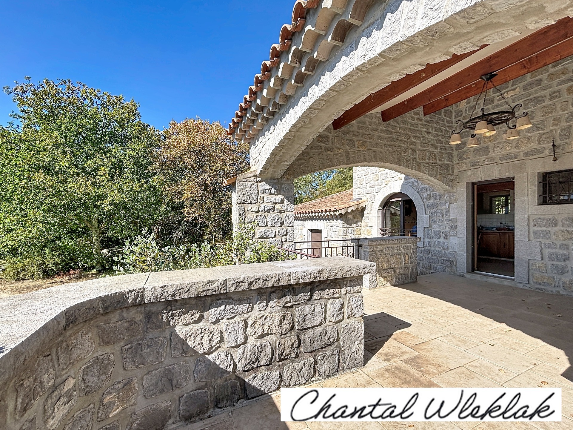 Maison à vendre maison SAINT ALBAN AURIOLLES (07) - 136 m2 hab - Terrain 4025 m2 arboré