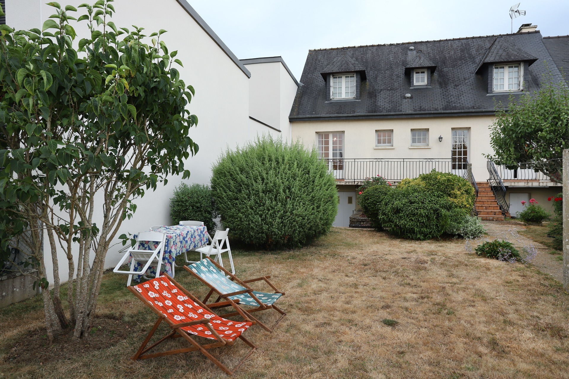 Maison à vendre 8 pièces - dépendance - sous-sol - greniers à RENNES EST- CESSON SEVIGNE (35)