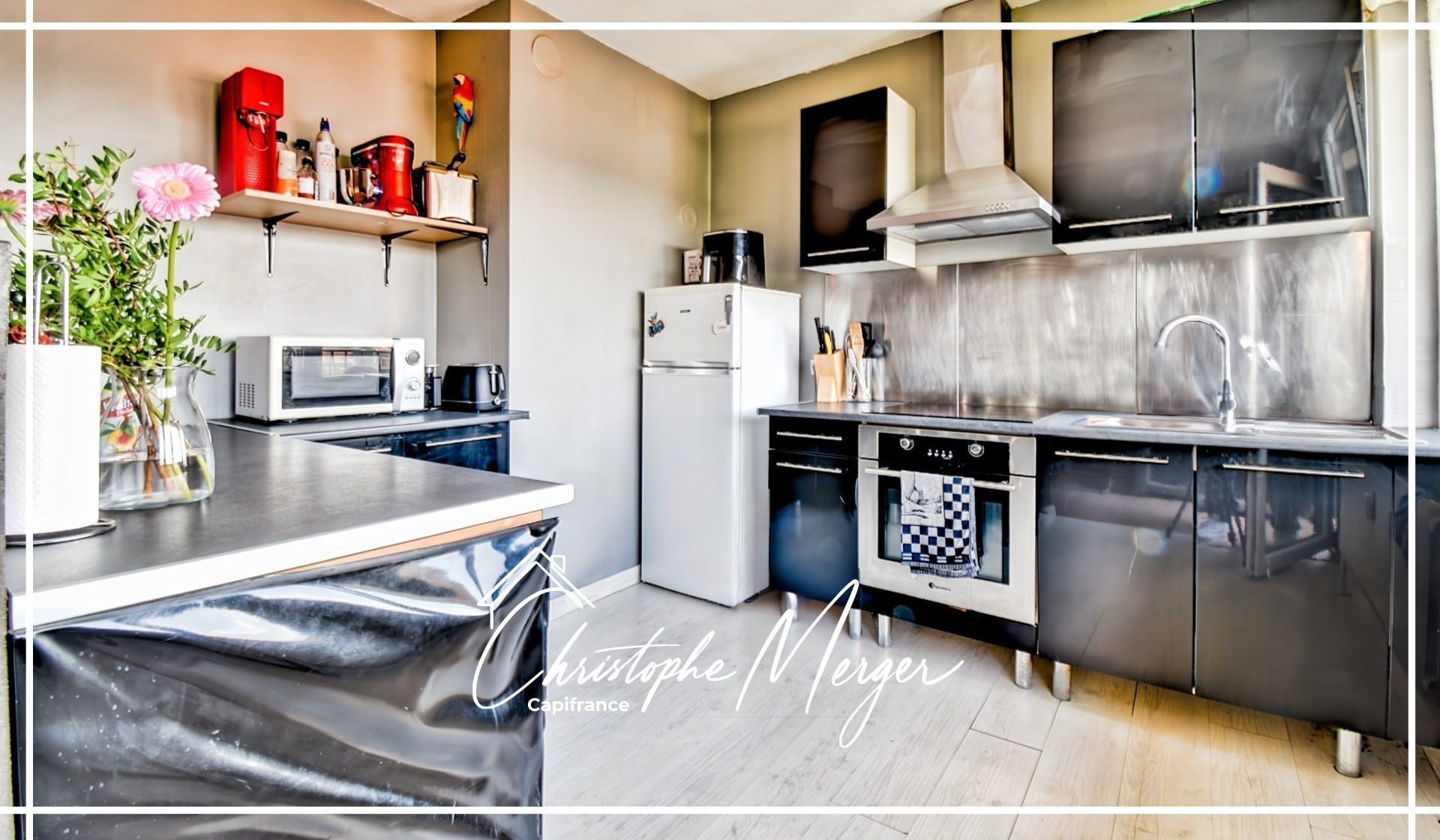 Appartement studio LOUÉ à vendre 35m² à Sarrebourg (57) en centre ville, lumineux avec balcon