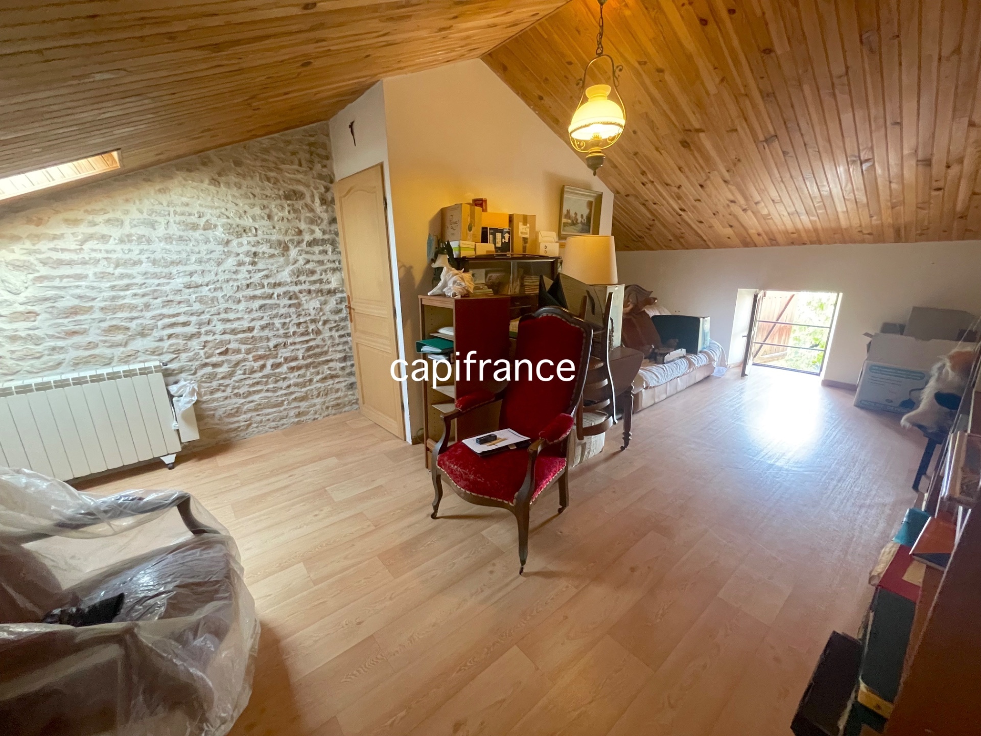 Maison à rénover – Fort potentiel pour résidence principale ou investissement LA TAILLEE (85)