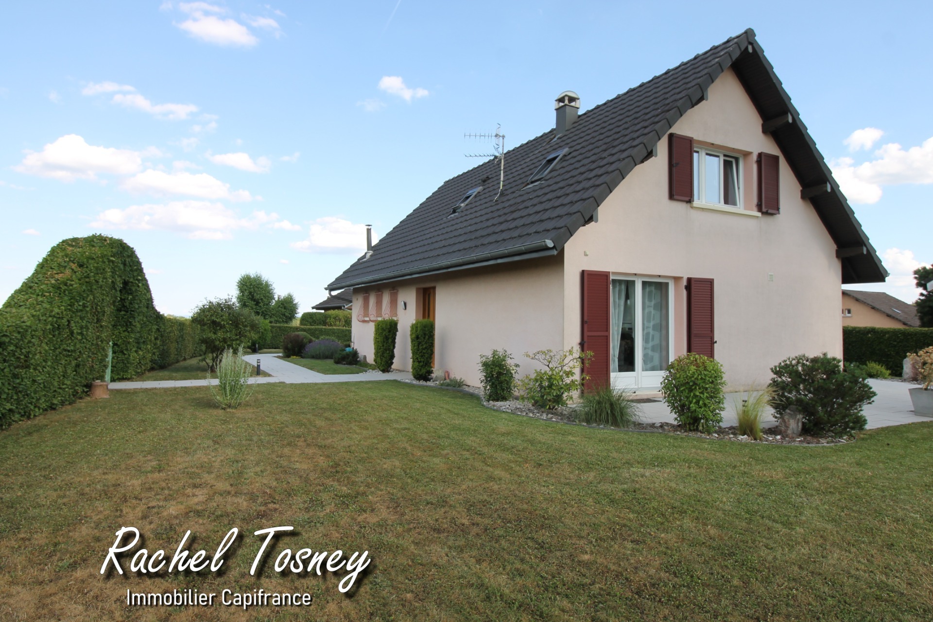 Charmante Maison familiale T6 sur terrain plat de 10 ares - 1ère couronne BELFORT - axe PEROUSE/BESSONCOURT